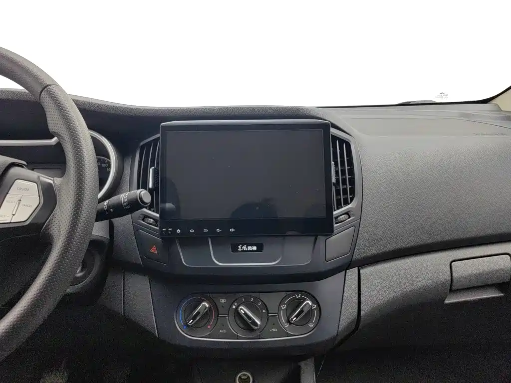 Dongfeng Aeolus Dongfeng Fengshen AX3 2017 2016 1.5L Manual Trendy Cool Edition