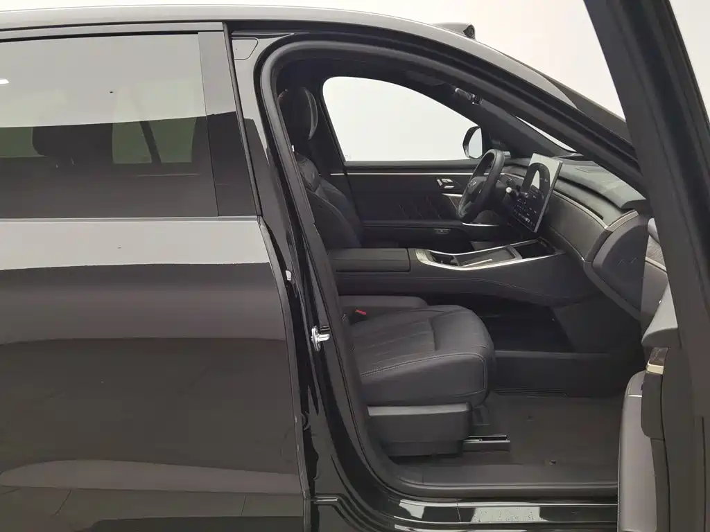 Ledao L90 2026 2025 Black Knight Special Edition Six-Seater