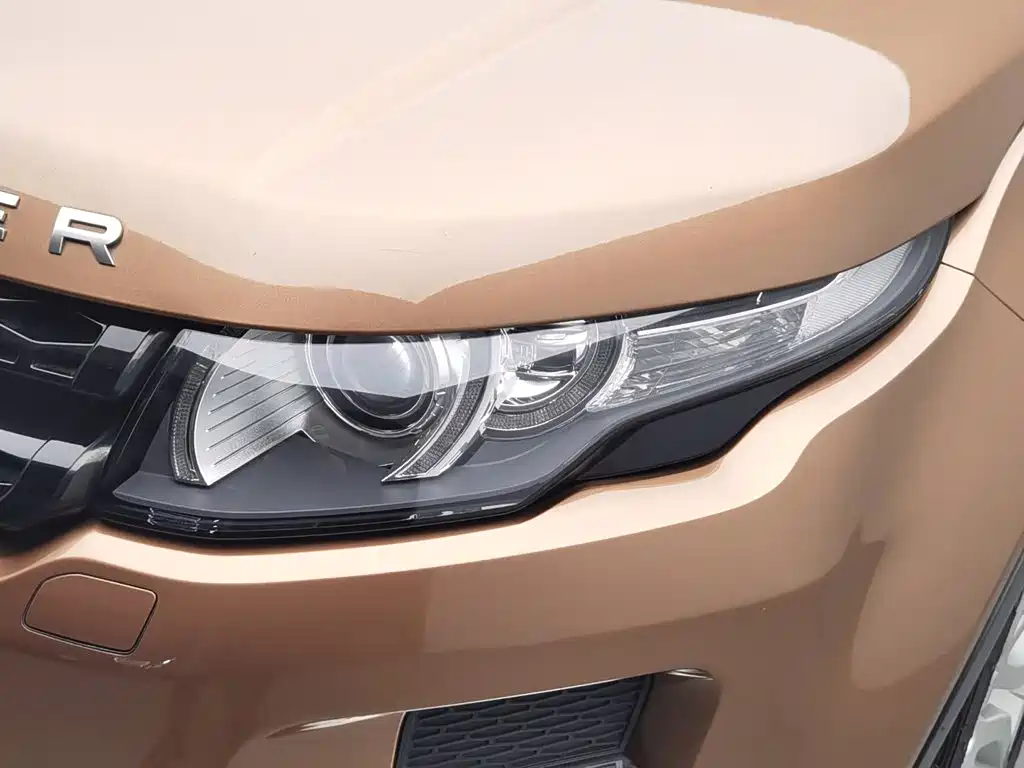 Land Rover Range Rover Evoque (Import) 2014 2015 2.0T 5-door Dynamic Edition