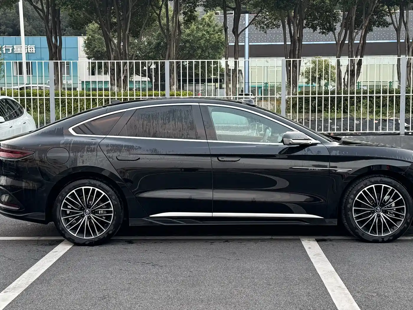 BYD Han 2025 2025 DM-i 125KM LiDAR Smart Driving
