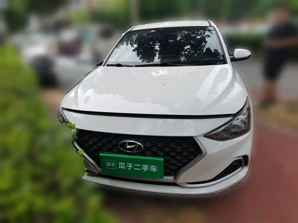 Hyundai Elantra 2018 1.6L Automatic Pleasing Edition GL China VI фото 2