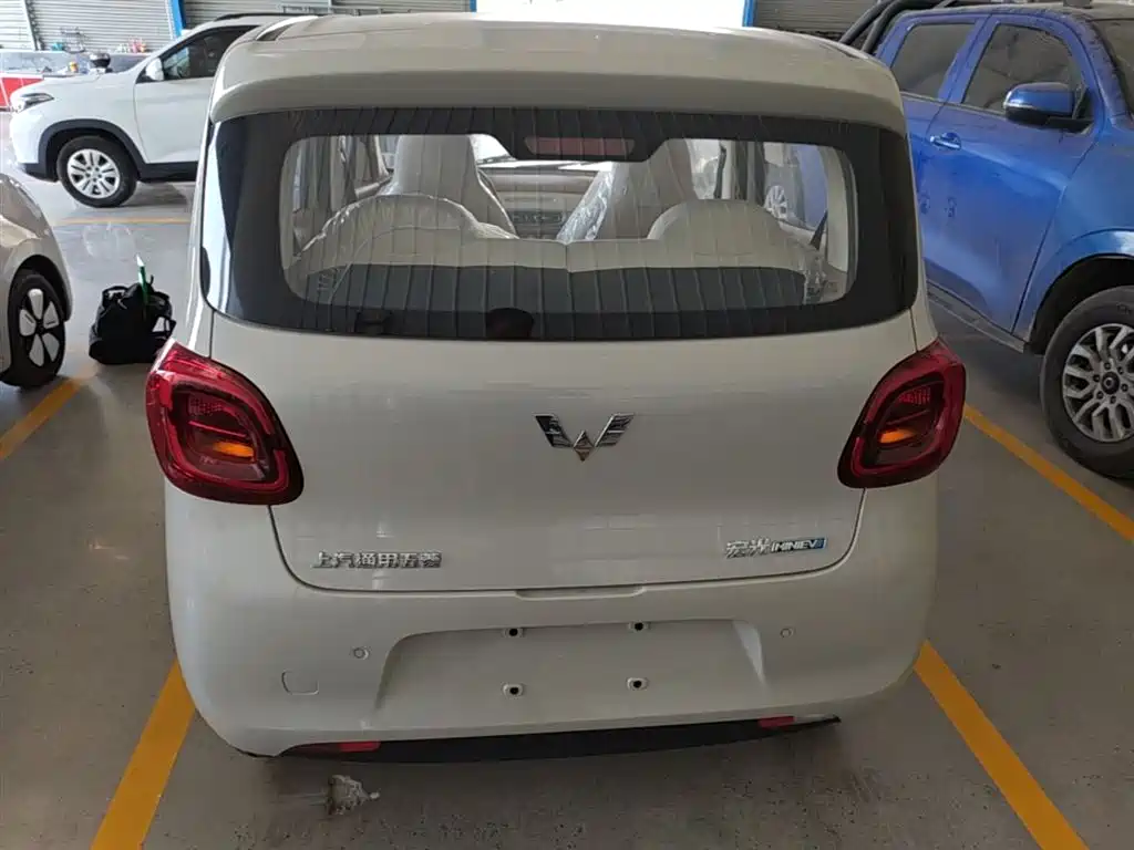 Фото 6 - Wuling Motors Hongguang MINIEV