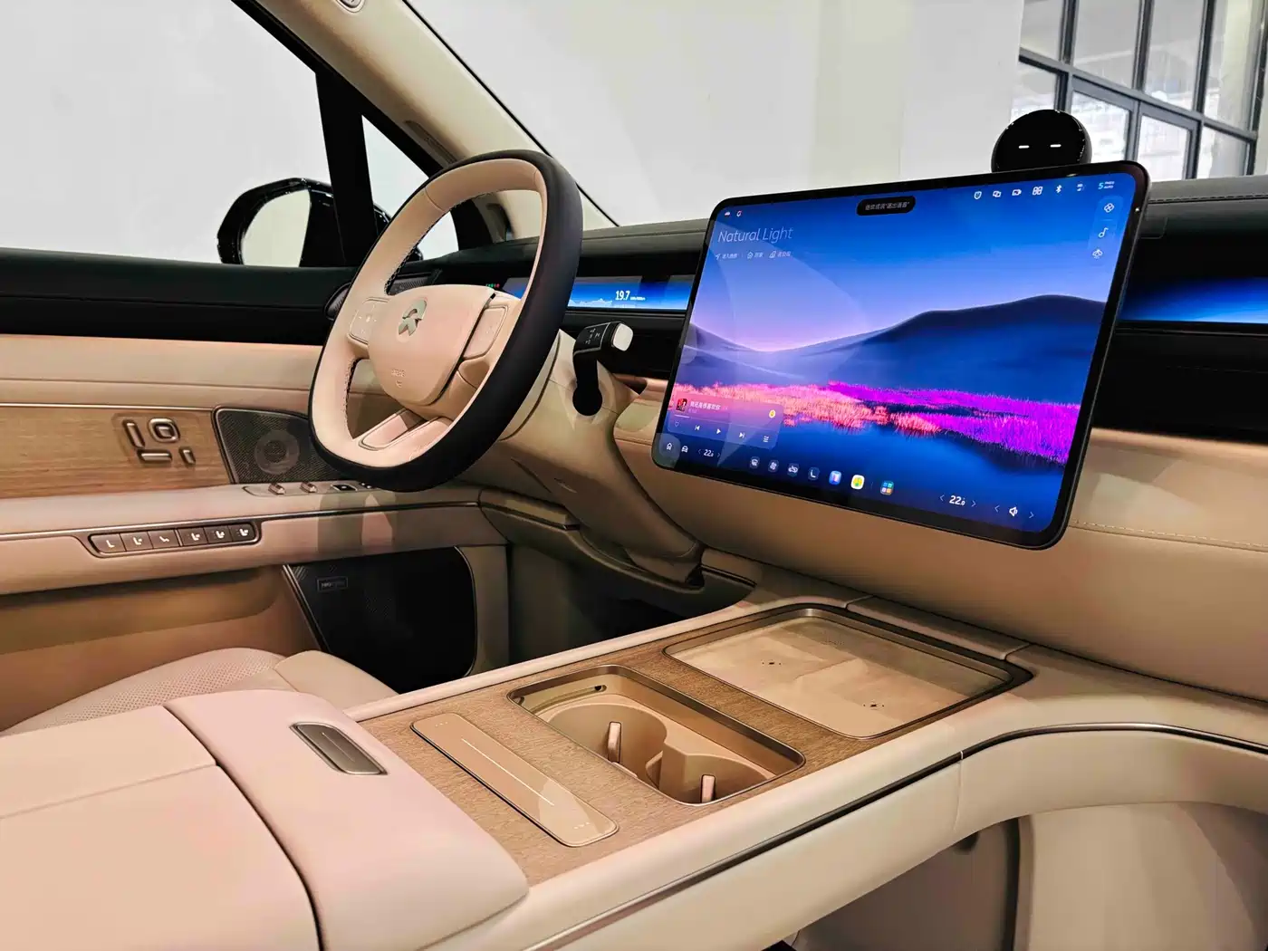 NIO ES8 2026 2025 Model 6-Seat Executive Luxury Edition