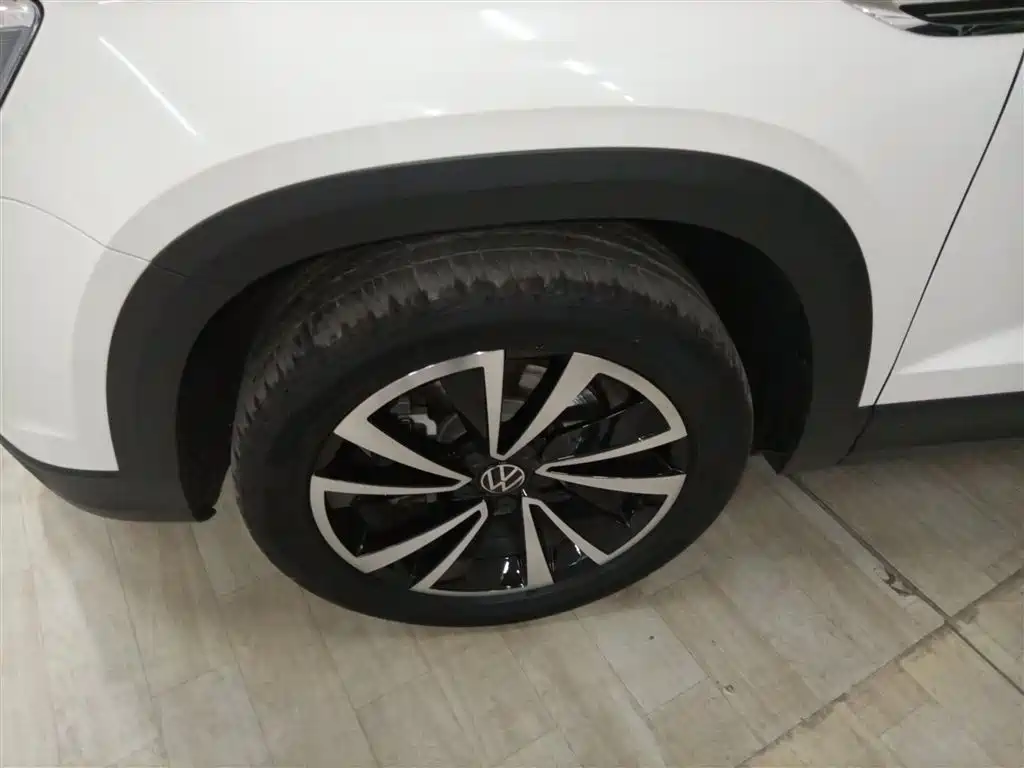 Volkswagen Tharu 2021 280TSI 2WD Luxury Plus фото 25