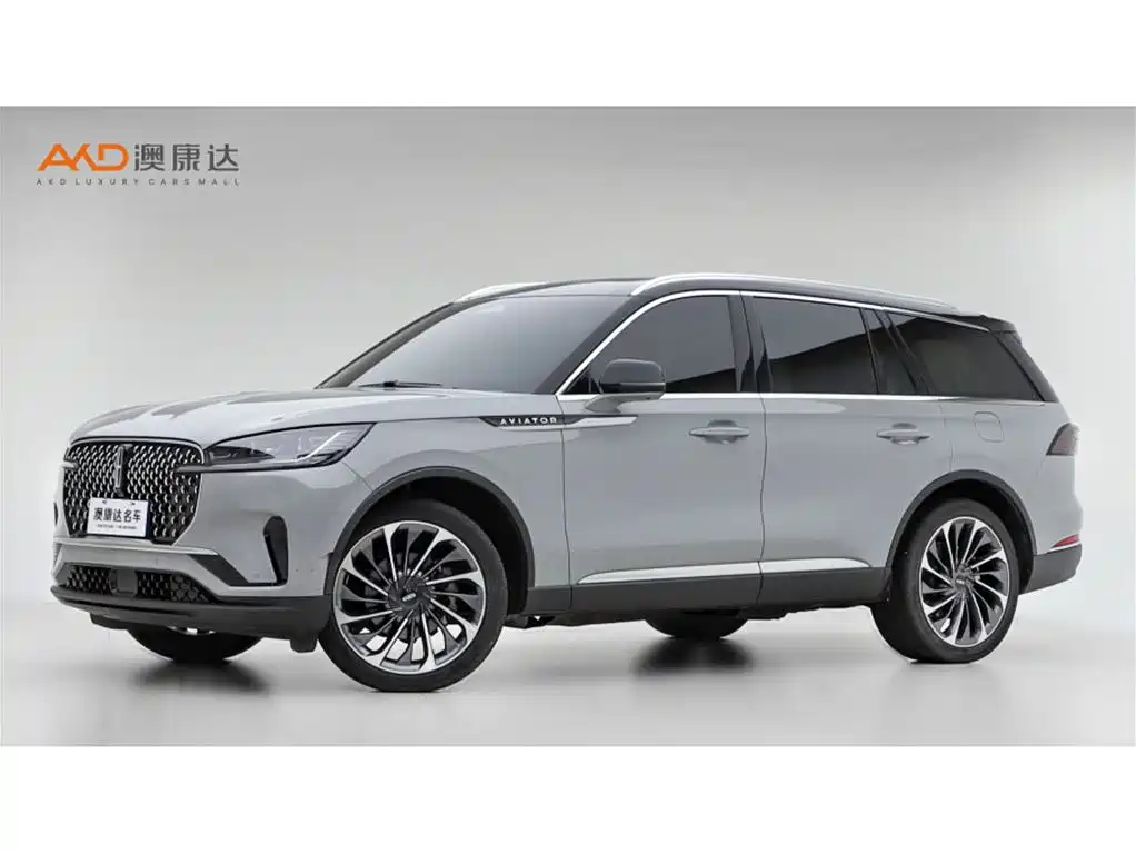 Фото 1 - Lincoln Aviator