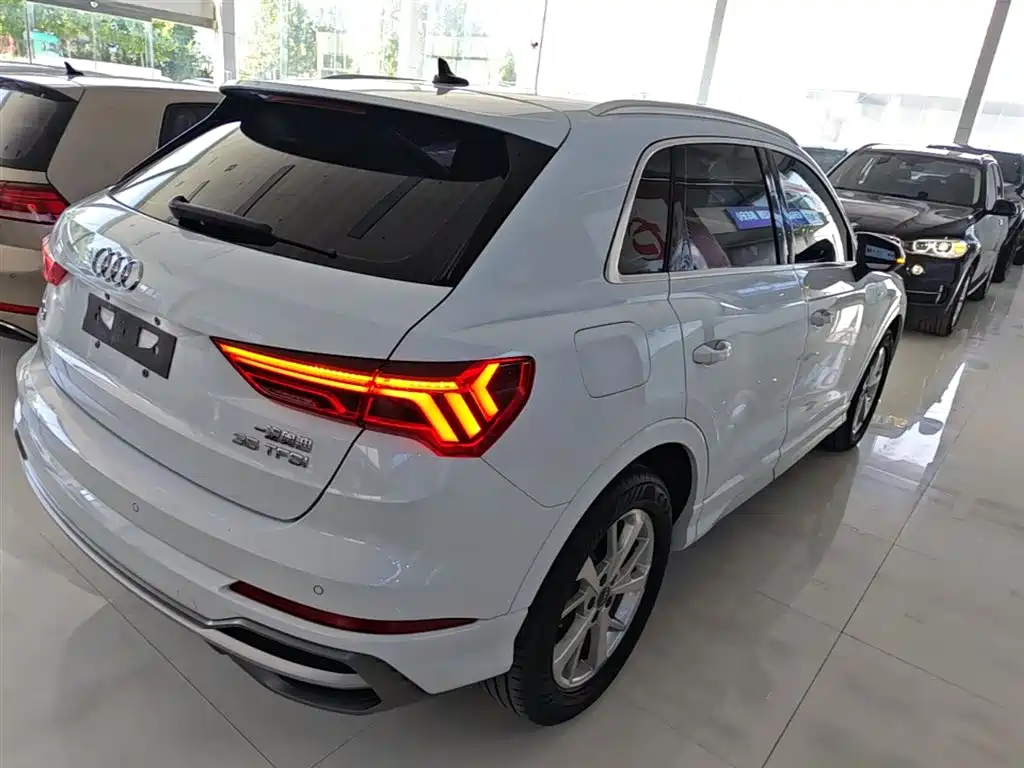 Audi Q3 2019 35 TFSI Progressive Sport фото 7