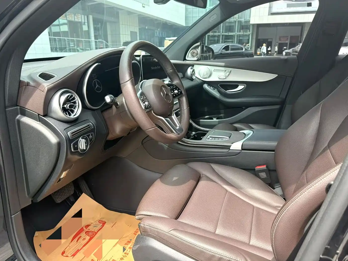 Mercedes-Benz GLC 2022 Model GLC 260 L 4MATIC Dynamic Edition фото 4