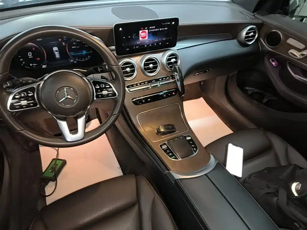 Mercedes-Benz GLC 2020 GLC 260 L 4MATIC Luxury фото 14