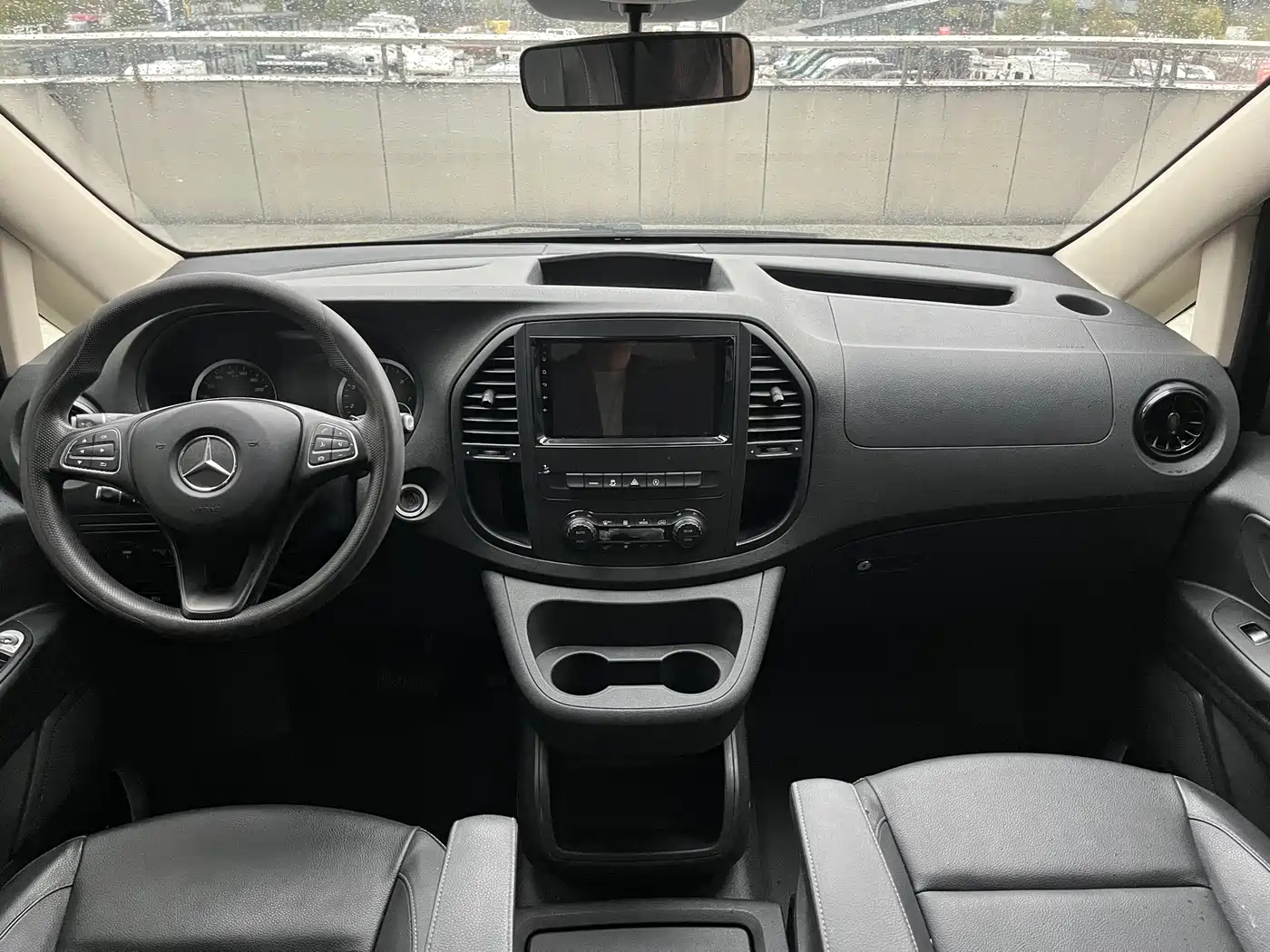 Mercedes-Benz Vito 2021 2.0T Elite 7-Seater фото 18