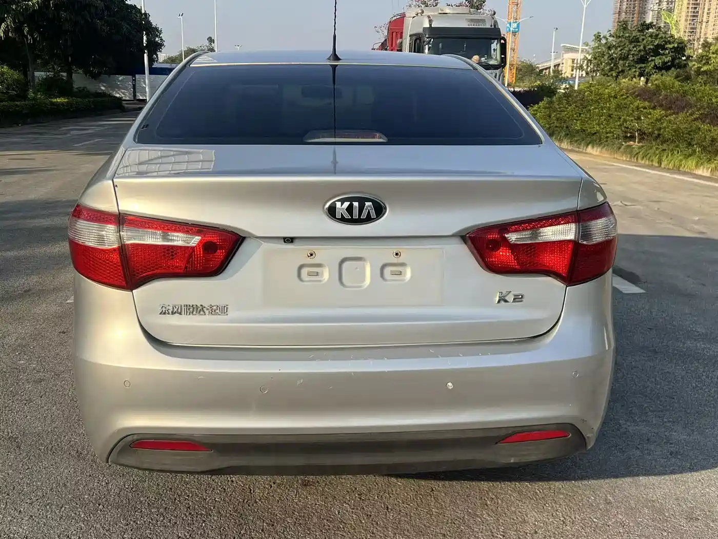Kia K2 2012 Sedan 1.4L AT GLS Commemorative Edition фото 5