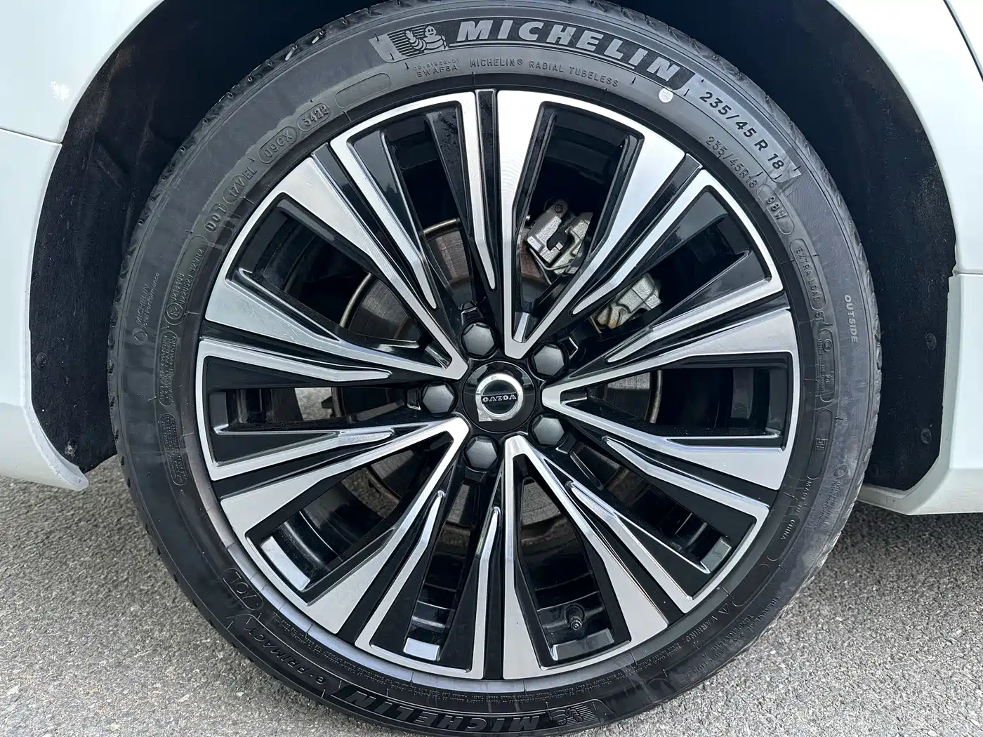 Volvo S60 2023 2023 B4 Smart Vision Luxury Edition