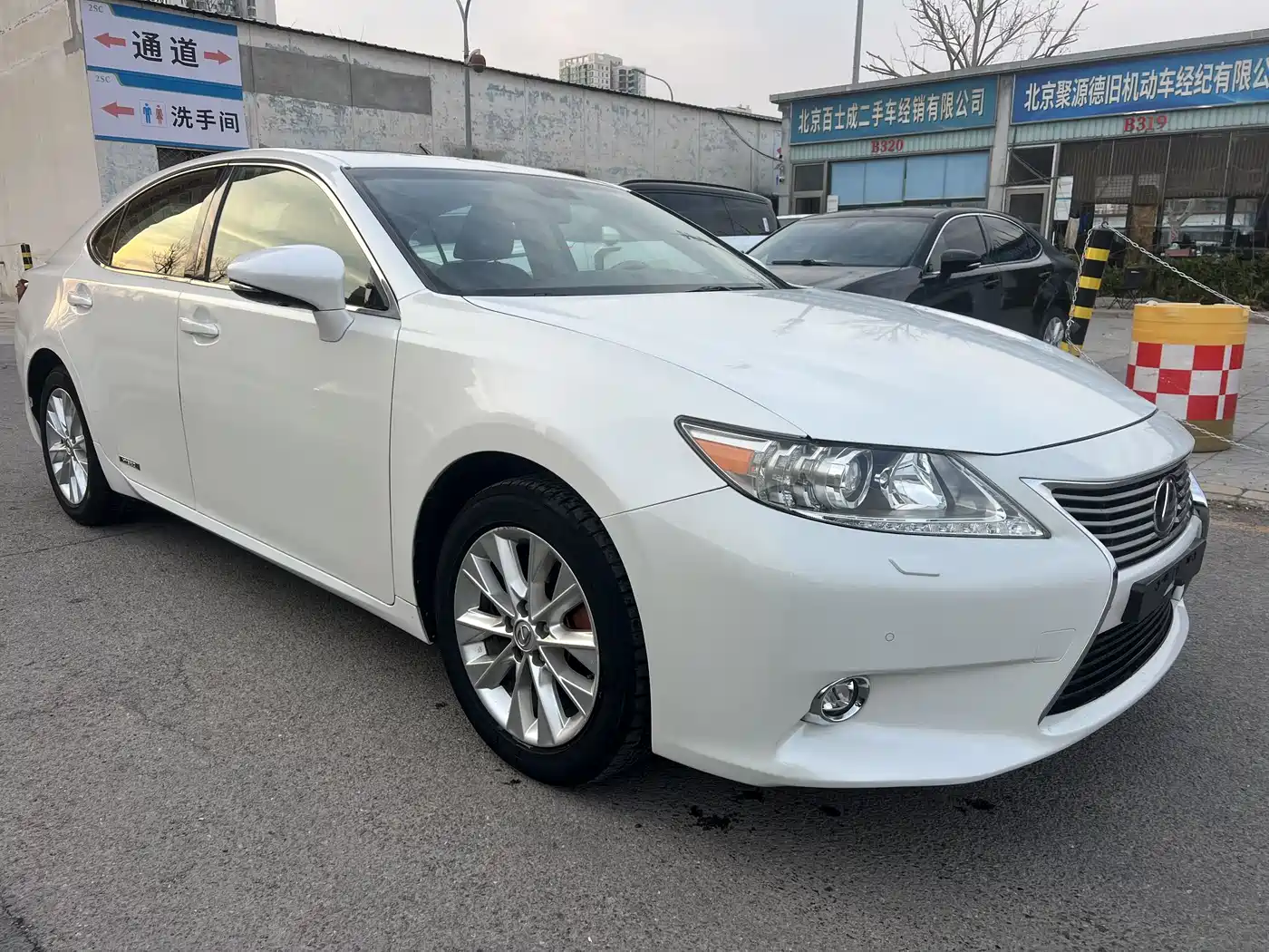 Lexus ES 2014 300h Elite Edition