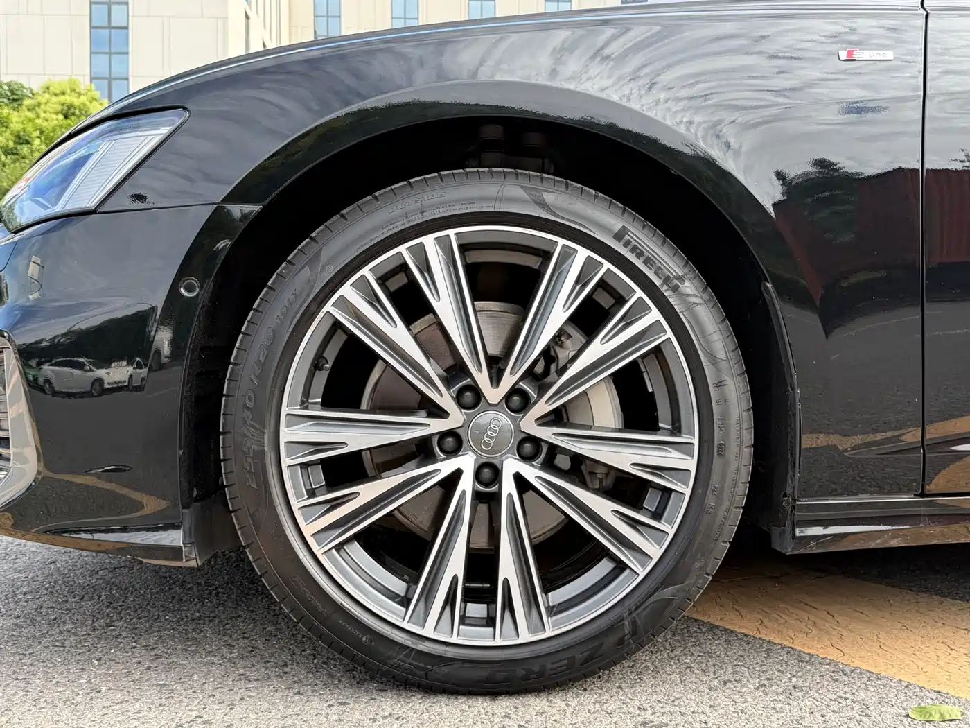 Audi A6L 2021 45 TFSI quattro Exclusive Sport фото 15