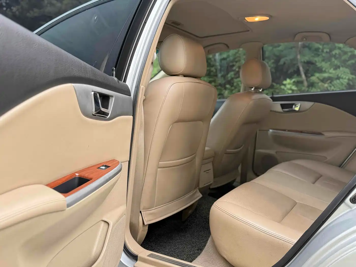 Buick Excelle 2011 1.6LE-AT фото 8