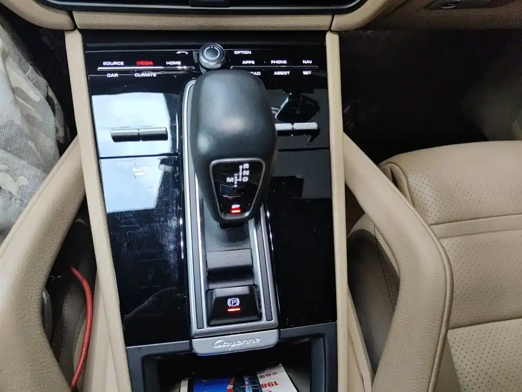 Porsche Cayenne 2018 Cayenne 3.0T фото 10