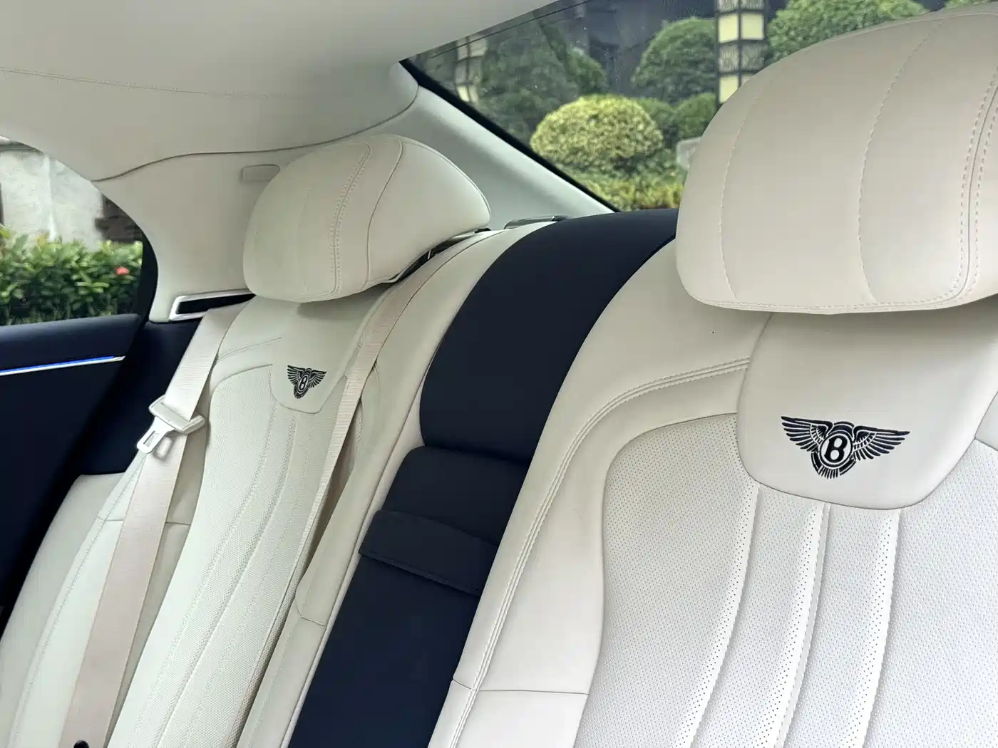 Bentley Flying Spur 2011 2010 6.0T 5-seater Version