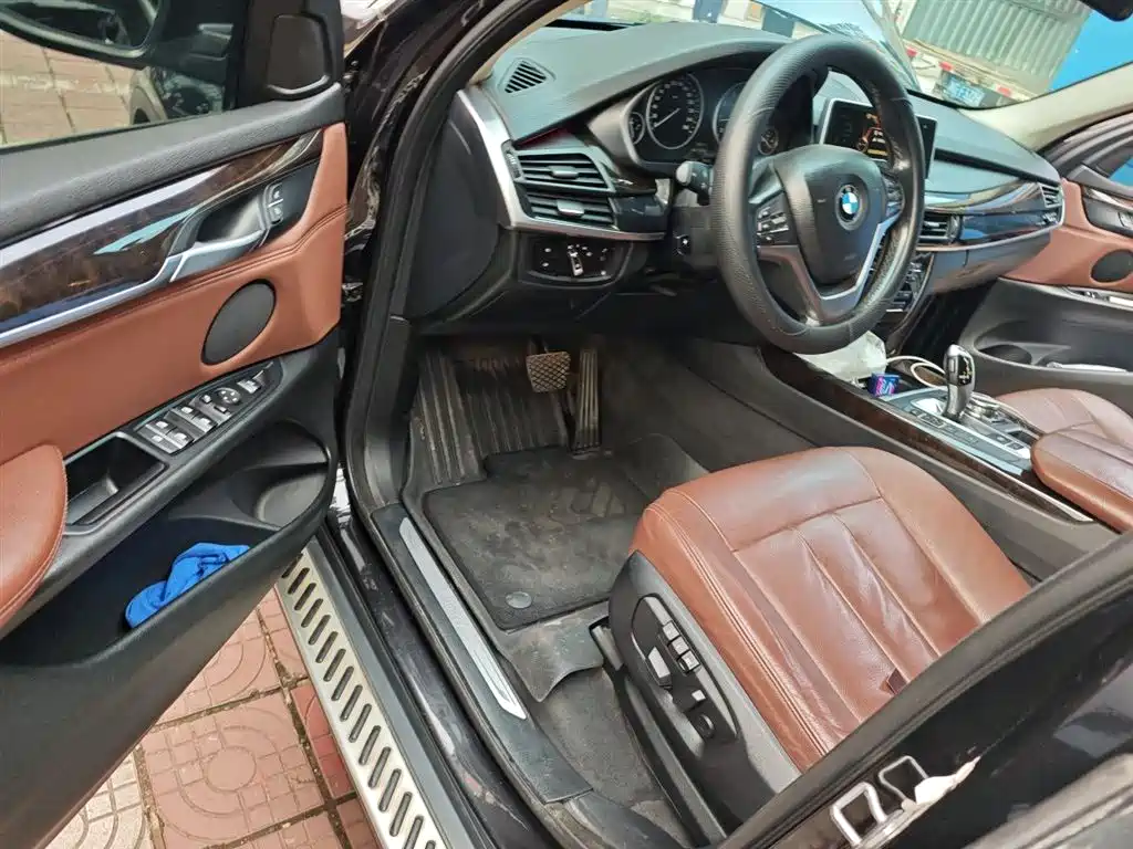 BMW X5 (Import) 2015 xDrive28i фото 17