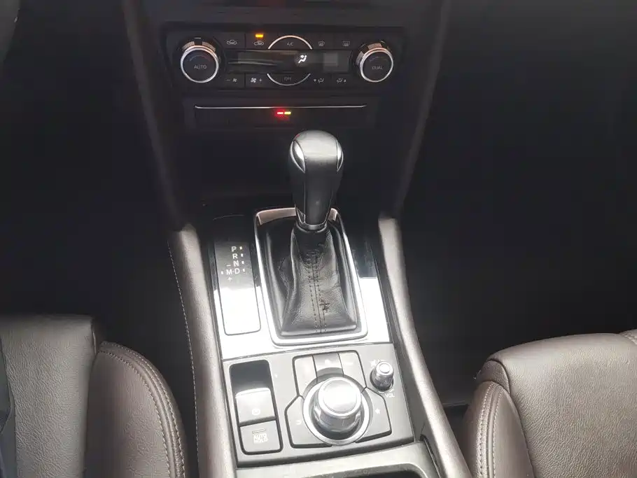 Фото 16 - Mazda CX-4