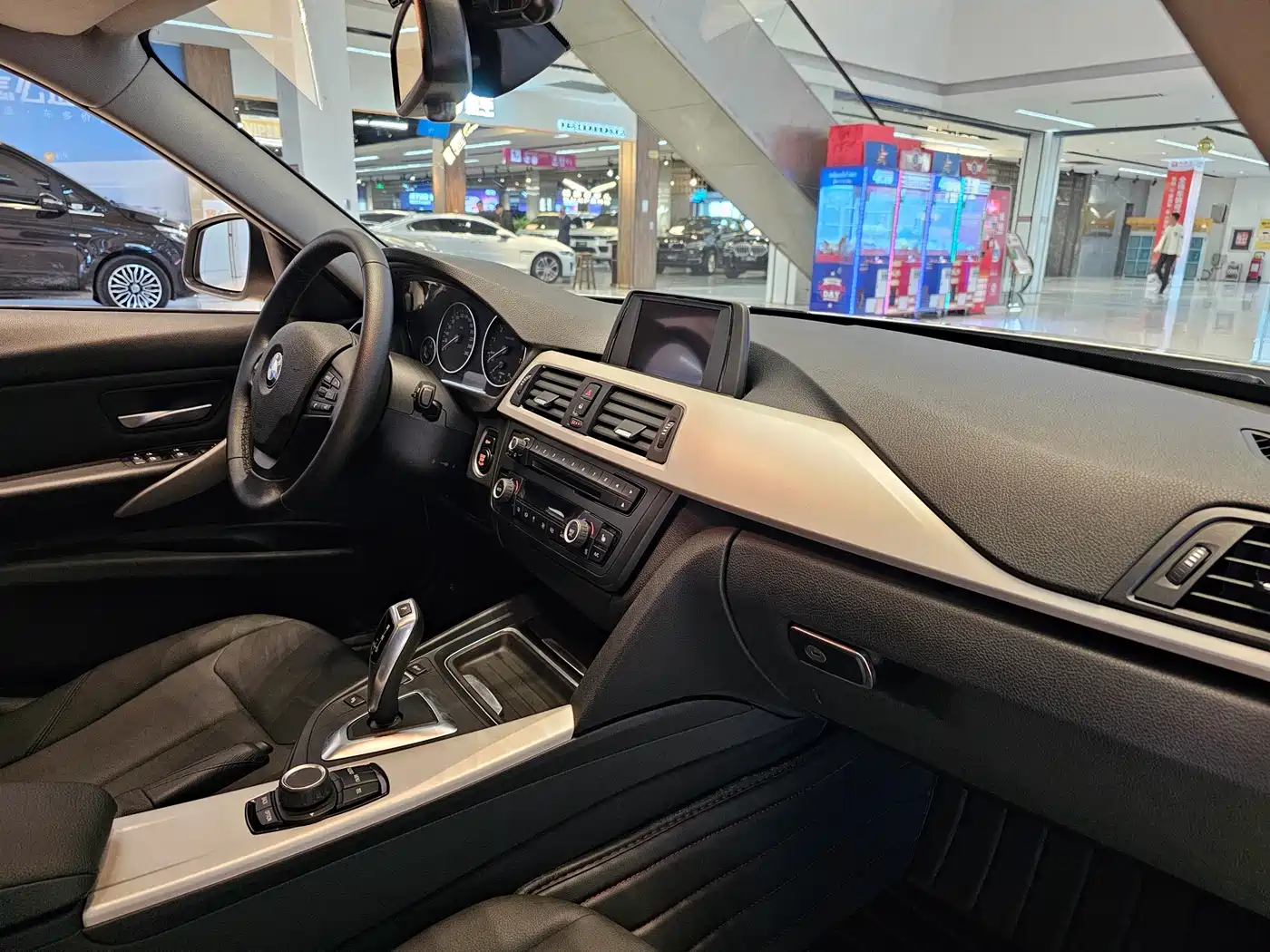 BMW 3 Series 2015 320i Super Joy Fashion фото 12