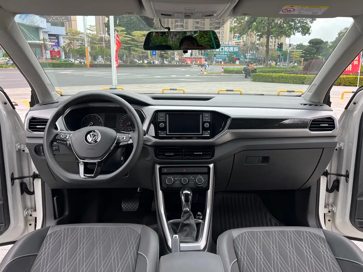 Volkswagen T-Cross 2019 280TSI DSG Comfort Edition фото 16
