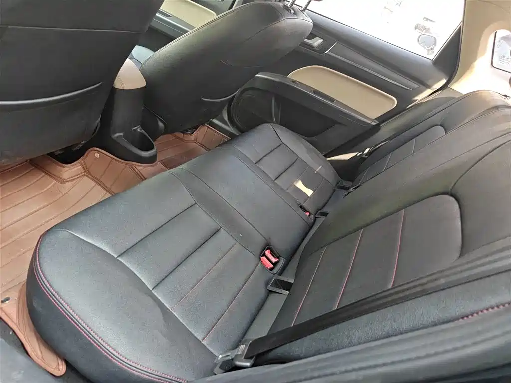 Besturn B30 2017 2016 1.6L Automatic Luxury