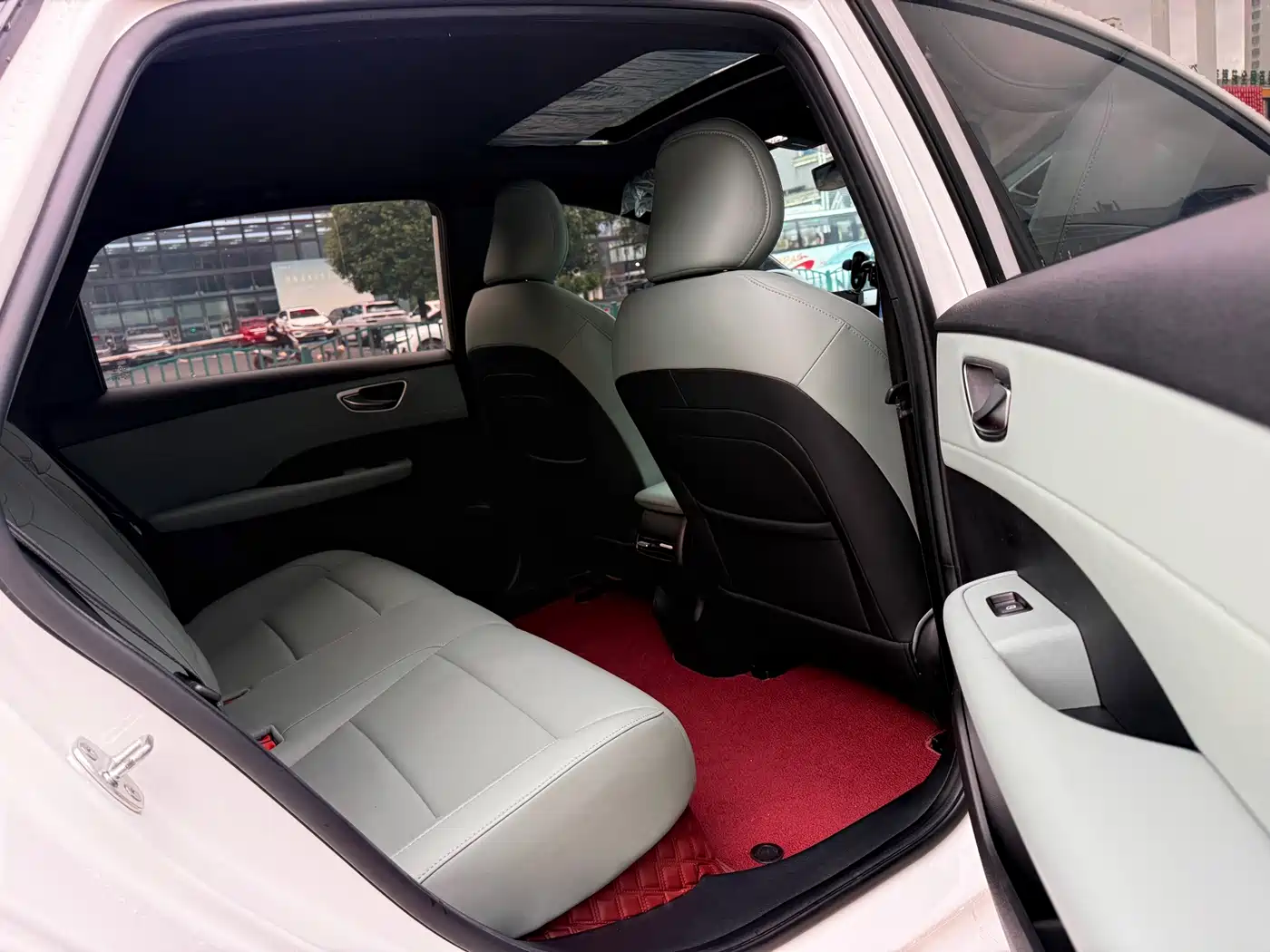 Roewe D6 2025 2025 520km Premium Edition
