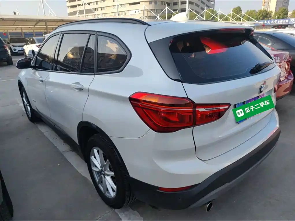 BMW X1 2016 sDrive18Li Fashion Model фото 5