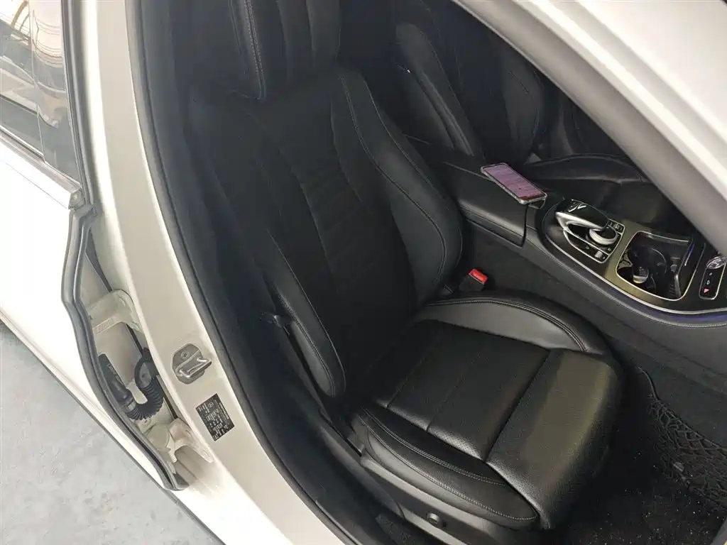 Mercedes-Benz E-Class 2018 Facelift E 200 L Sport 4MATIC фото 20
