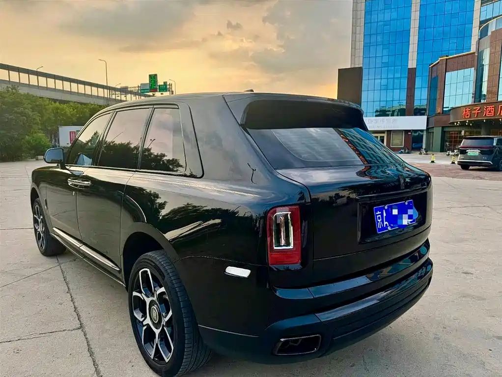 ROLLS-ROYCE CULLINAN