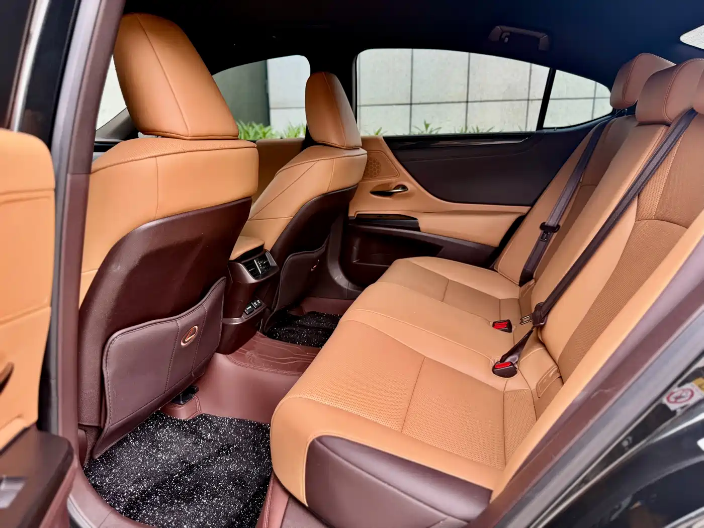 Lexus ES 2018 200 Excellence Edition China V фото 8