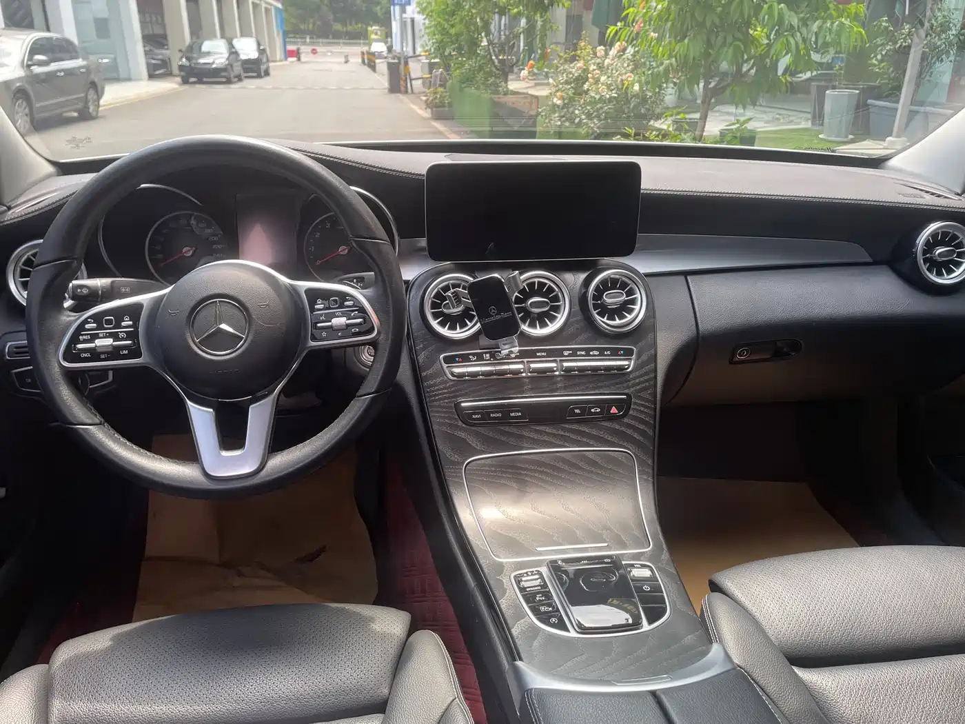 Mercedes-Benz C-Class 2019 C 180 L Fashion Sport Edition фото 8