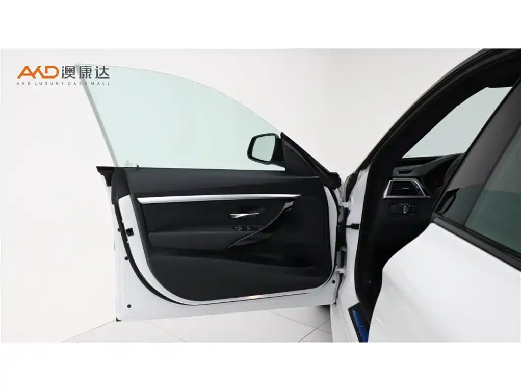 BMW 3 Series GT 2021 2020 320i M Sport Package
