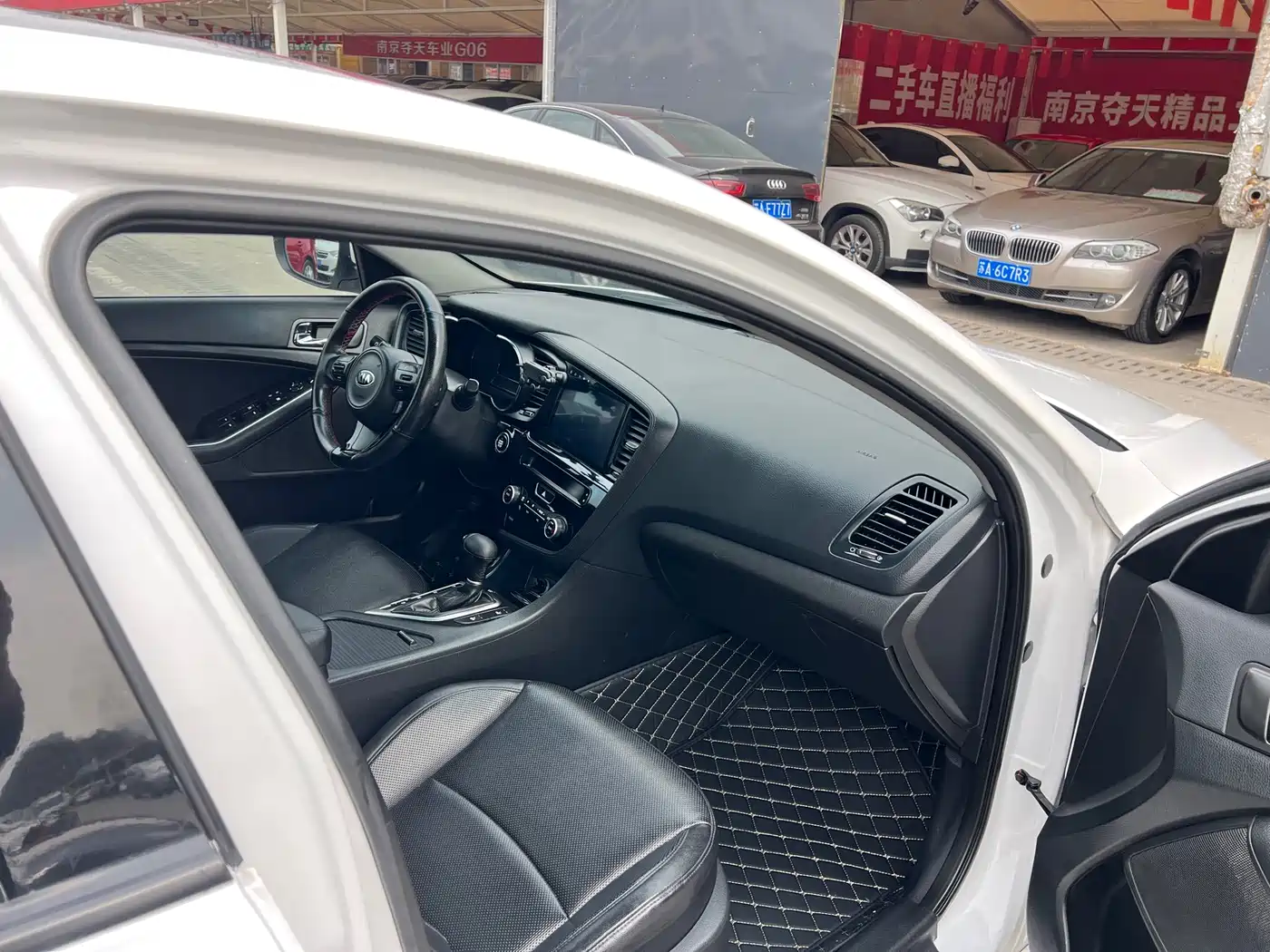 Kia K5 2014 2.0L Automatic PREMIUM фото 17