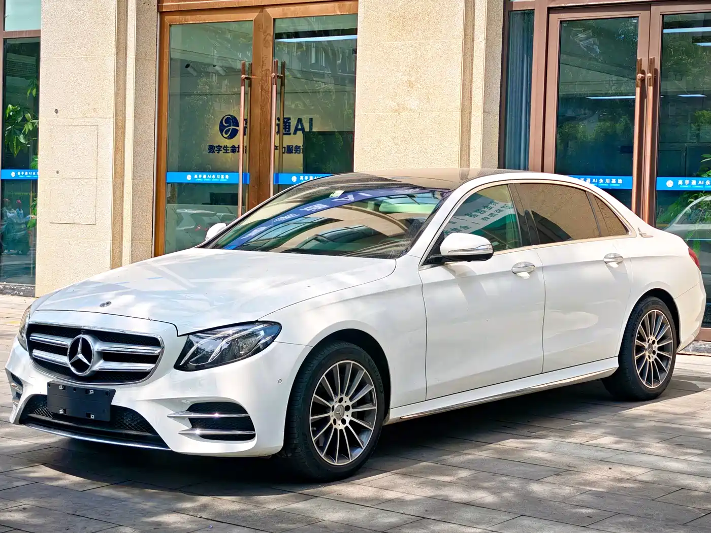 Mercedes-Benz E-Class 2019 E 300 L Sport Luxury фото 2