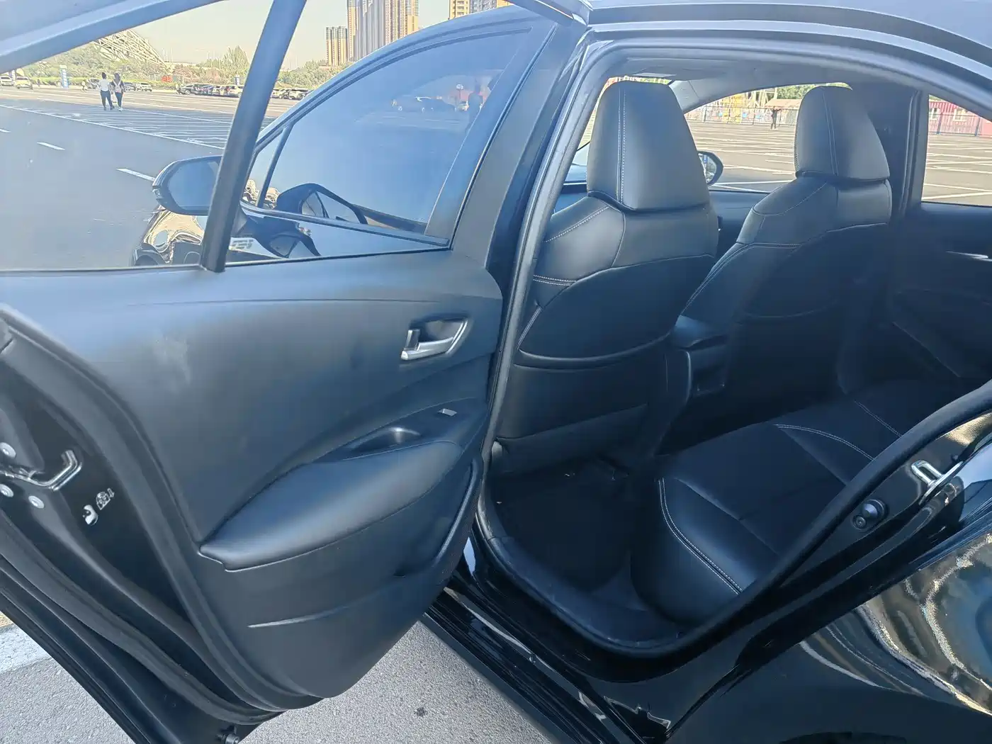 Toyota Corolla 2021 TNGA 1.5L CVT Elite Edition фото 11