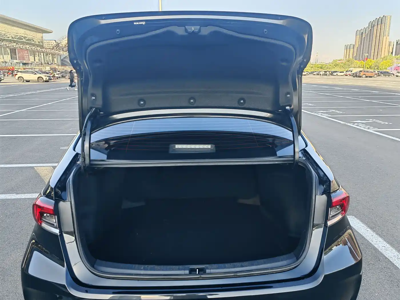 Toyota Corolla 2021 TNGA 1.5L CVT Elite Edition фото 27