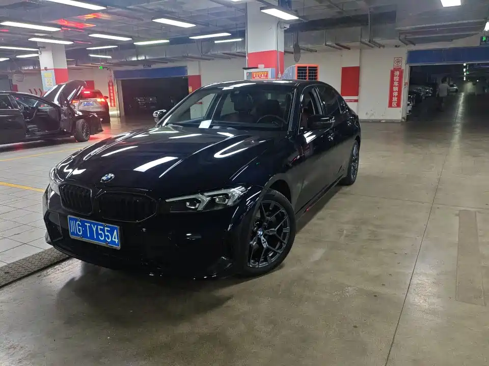 BMW 3 Series 2025 330Li M Sport Night Edition
