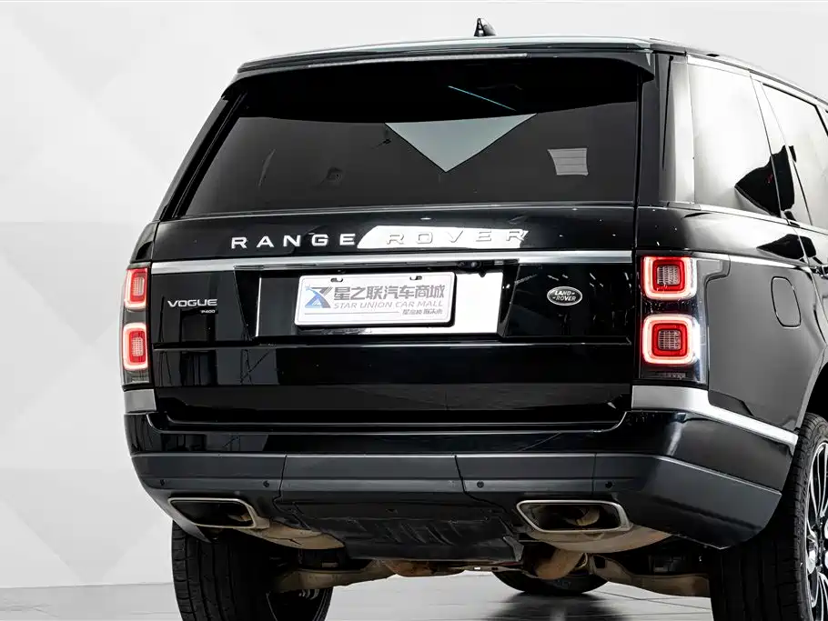 Land Rover Range Rover 2021 3.0 L6 Heritage Extended Classic Edition фото 7