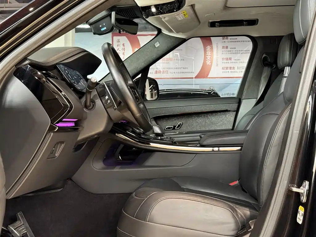 Land Rover Range Rover Sport 2023 400PS Launch Edition фото 10