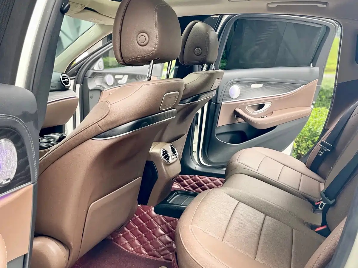 Mercedes-Benz E-Class 2017 E 300 L Sport Luxury фото 24