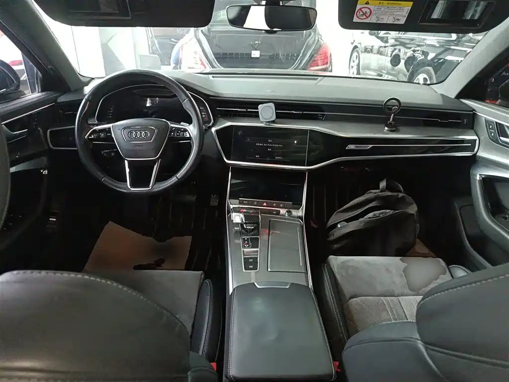 Audi A6L 2022 45 TFSI Premium Dynamic фото 10