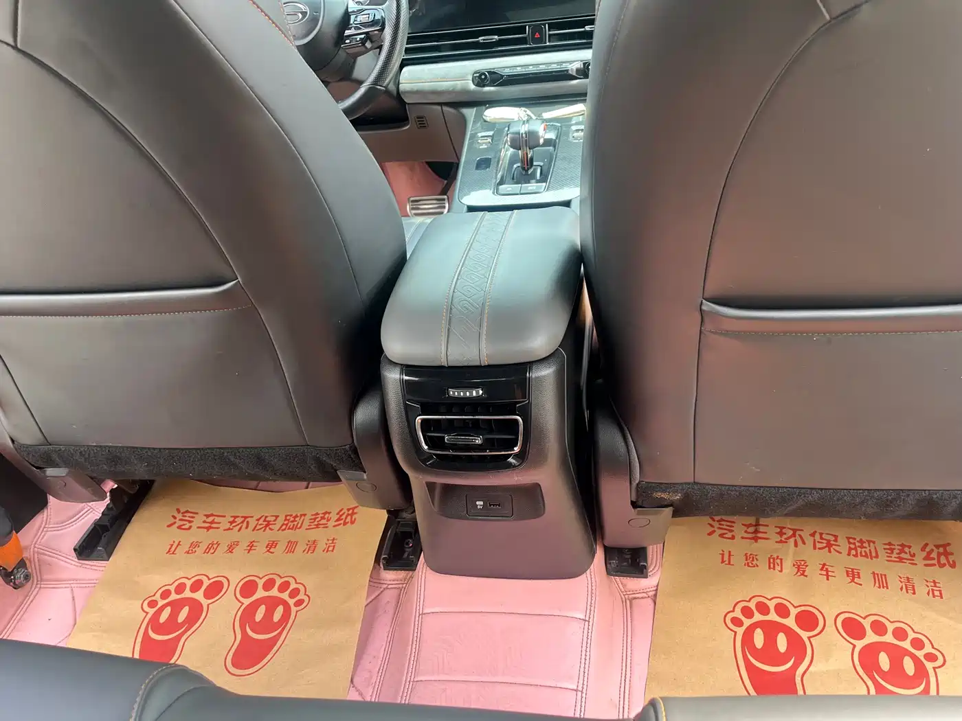 GAC Trumpchi Trumpchi Emkoo 2022 270T DCT J16 R-style Track Edition фото 10