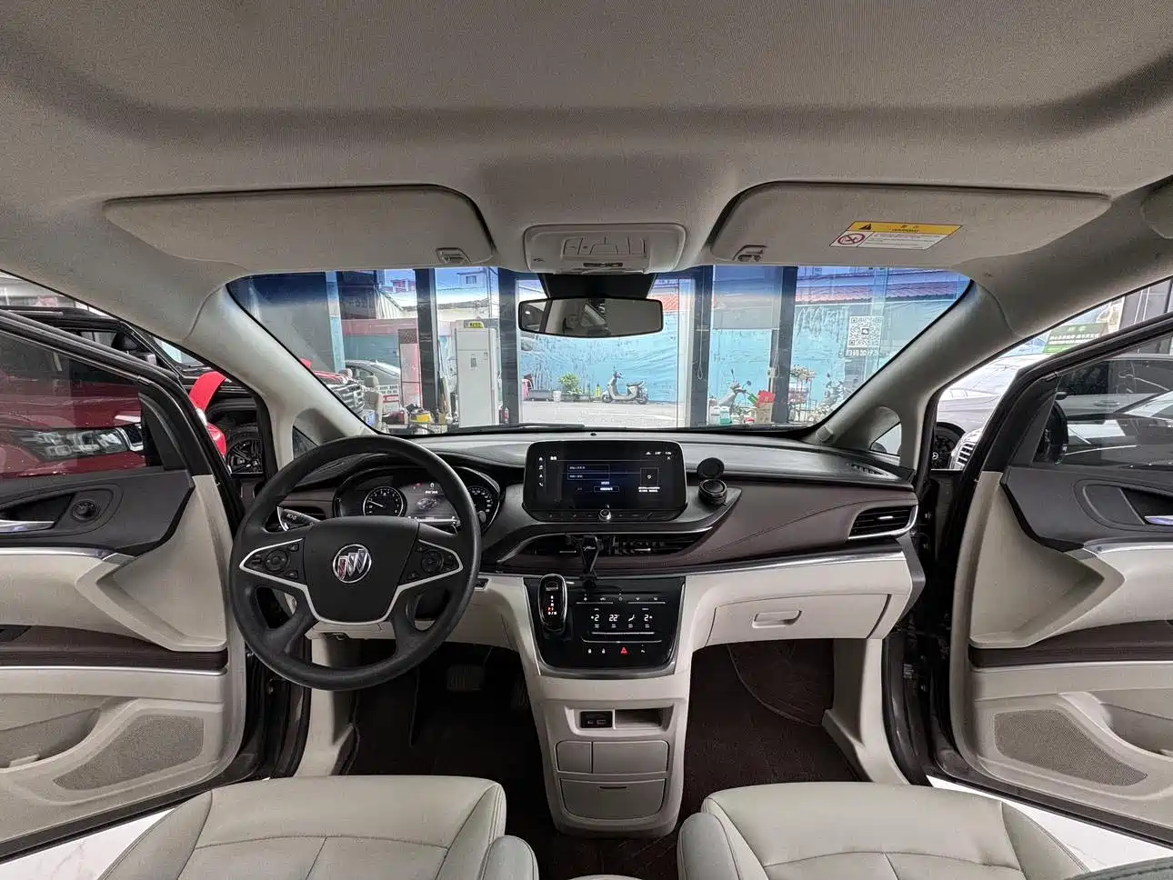 BUICK GL8