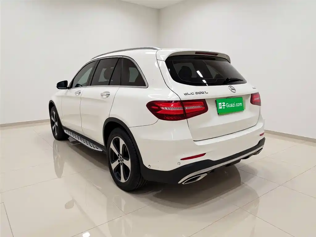 Mercedes-Benz GLC 2019 Facelift GLC 260 L 4MATIC Luxury фото 4