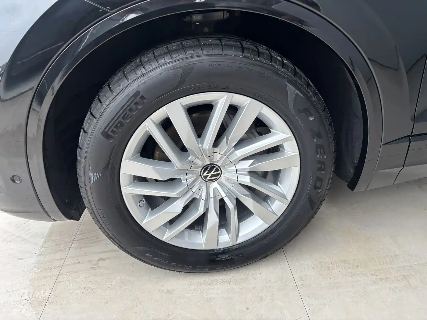 Фото 30 - Volkswagen Touareg