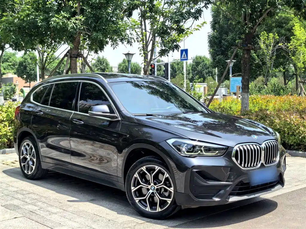 BMW X1 2022 sDrive25Li Leading фото 20