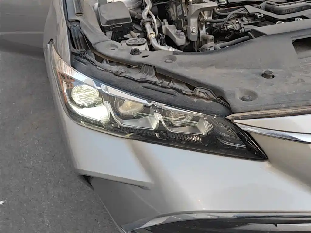 Toyota Avalon 2019 2.0L XLE Premium Edition (China VI) фото 13