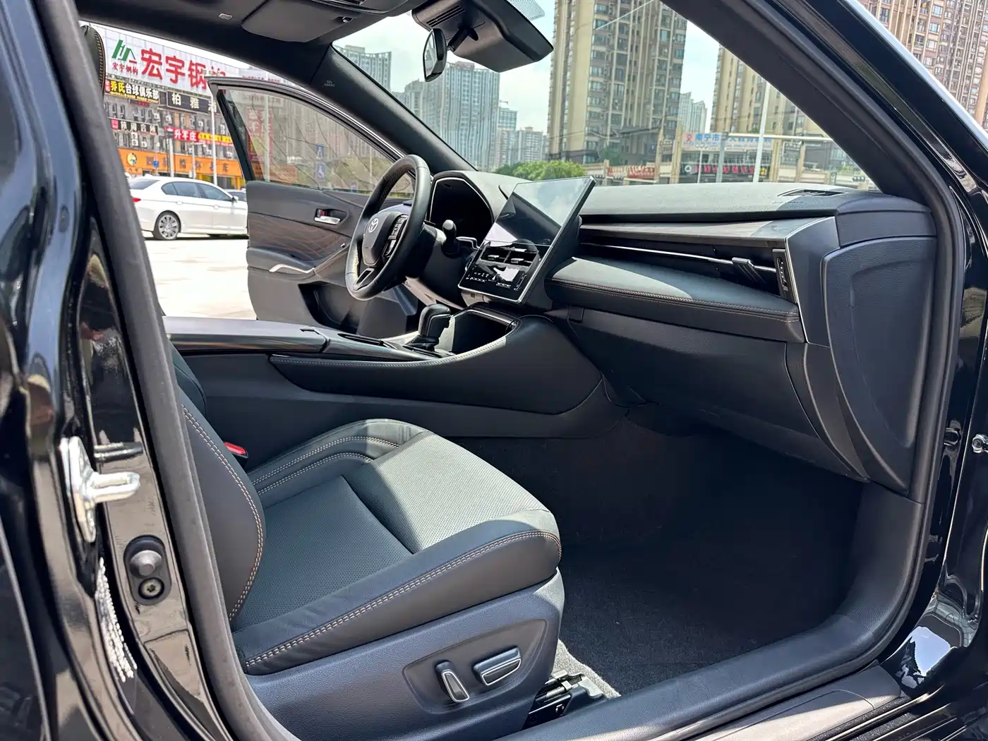 Toyota Avalon 2026 2024 Hybrid 2.0L Luxury Edition