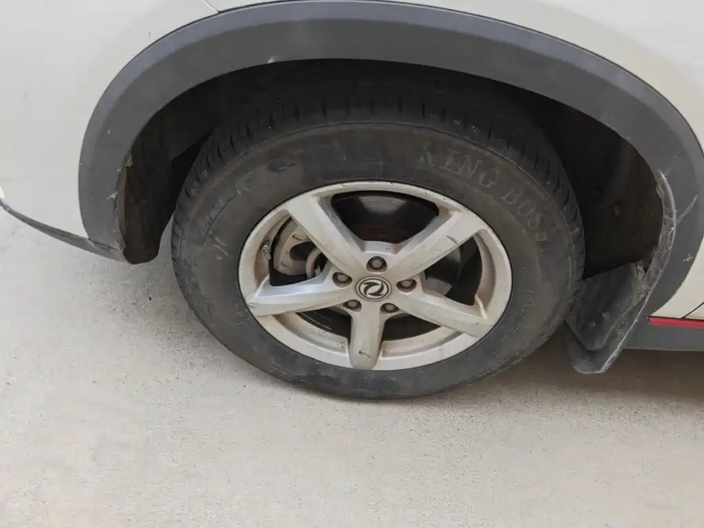 Dongfeng Fengguang Fengon 500 2021 2021 1.5L CVT Comfort