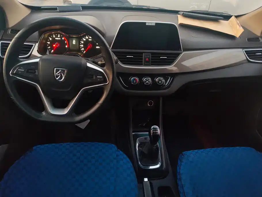 Baojun 310W 2019 2017 1.5L Manual Comfort China V